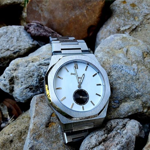 Day & Night  - Quartz timepieces